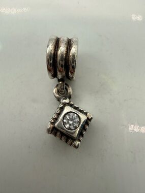 Retired Pandora Diamond Sparkling Cushion Dangle 790254CZ ALE 925